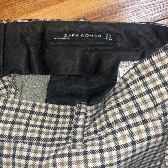 H&M Women's Tan and Brown Plaid Preppy Professional STretch Trousers - Picture 3 of 3